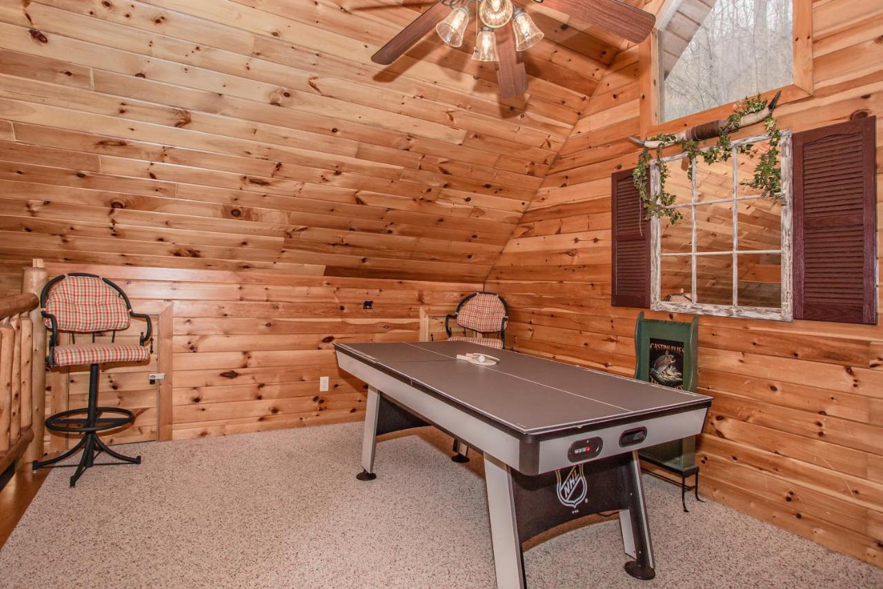 Alpine Joy-Hot Tub, Pond Access ,1089 Of Free Tickets For Each Paid Day, Dollywood And More! Townsend Exteriör bild